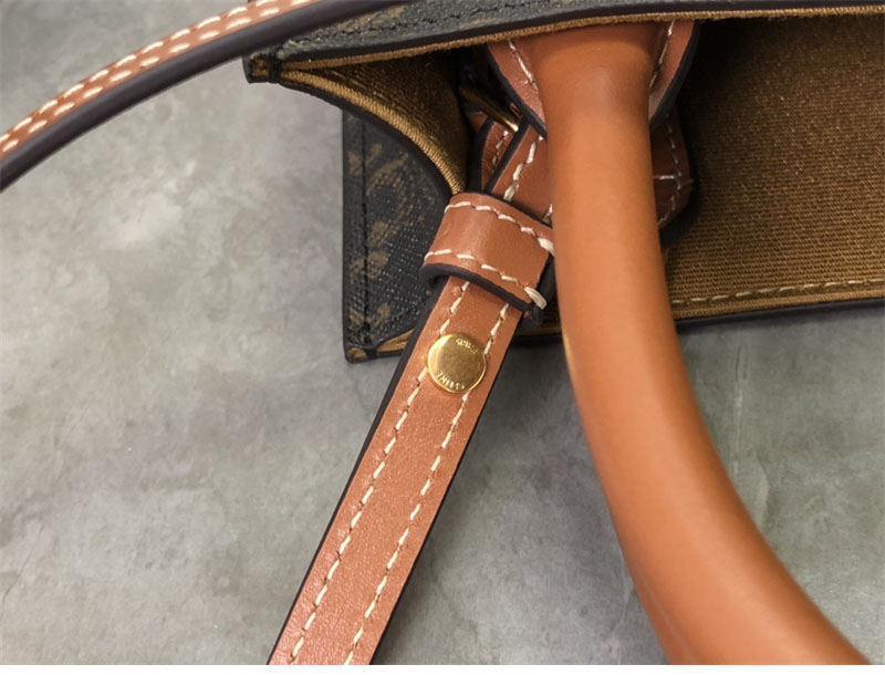 셀린느 미니 버티컬 카바스 토트백 트리옹프 캔버스