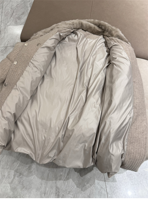 로로피아나 24FW 캐시미어 다운 자켓