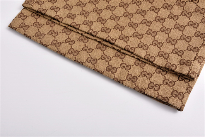 구찌 GG 캔버스 올오버 프린트 숏 팬츠