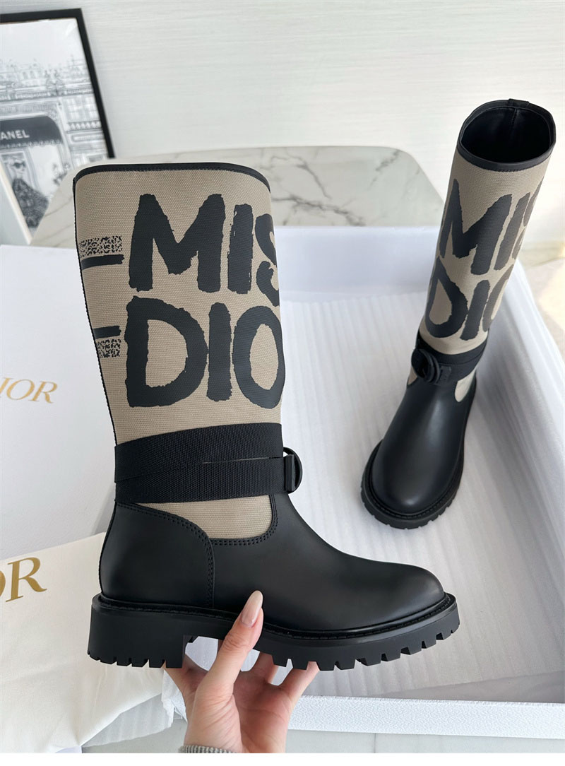 디올 D-Major 앵클 부츠