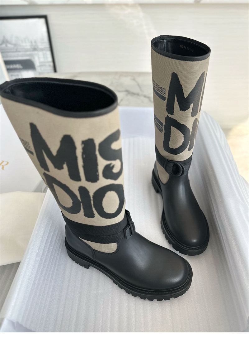 디올 D-Major 앵클 부츠