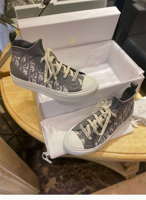 디올 오블리크 워크 앤 디올 하이탑 스니커즈