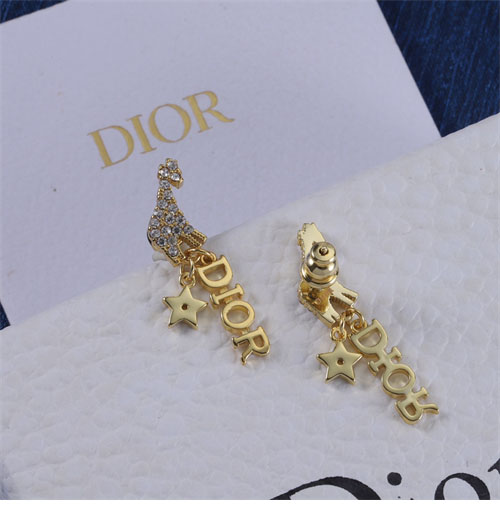 디올 쁘띠 Petit CD 귀걸이