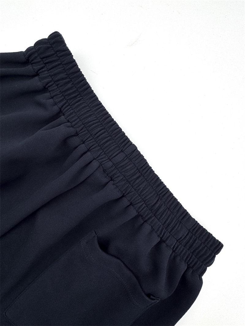 구찌 엠보 테크니컬 팬츠