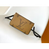 Louis Vuitton Double Zip Pochette
