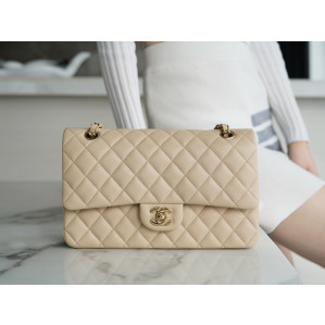 Chanel Classic Medium Lam