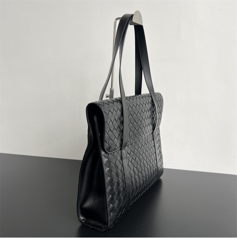 보테가베네타 인트레치아토 포트폴리오 브리프케이스 “ 2 COLOR ”