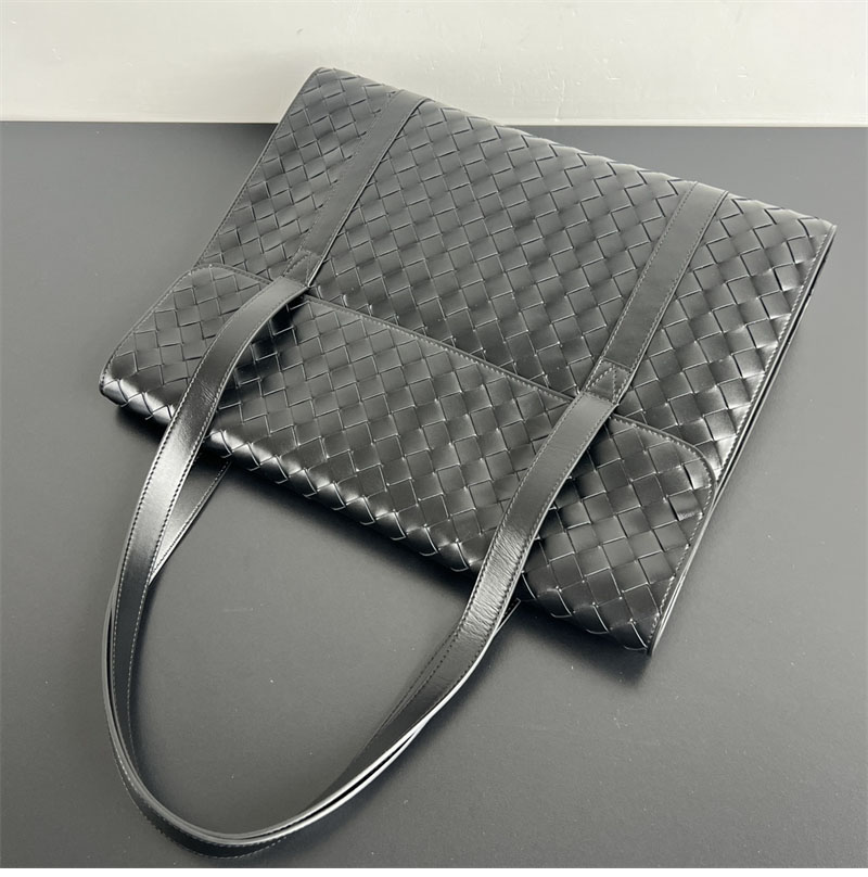 보테가베네타 인트레치아토 포트폴리오 브리프케이스 “ 2 COLOR ”