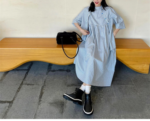 샤넬 CC로고 하프 앵클 러버부츠 레인부츠 장화