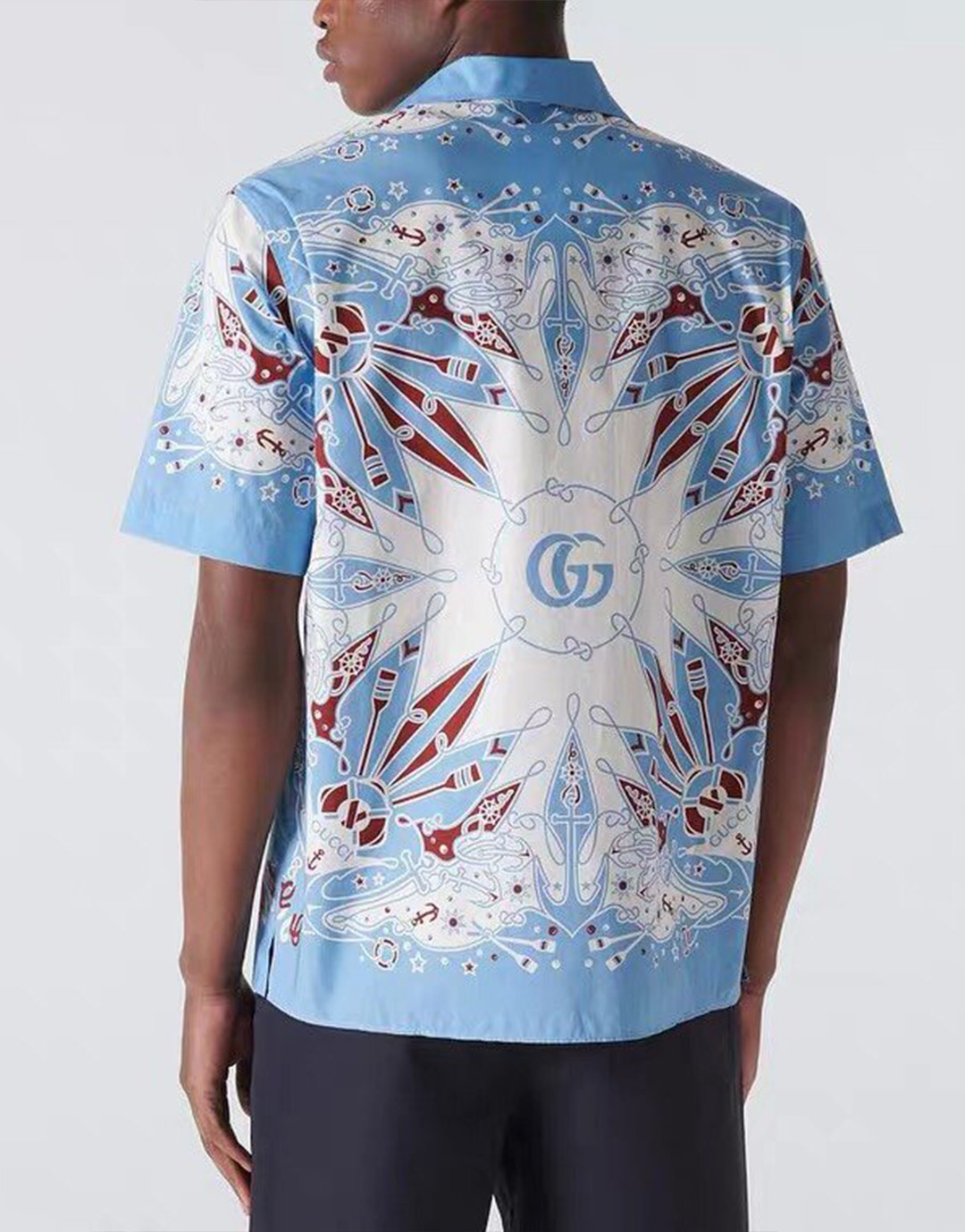 구찌 반다나 프린트 코튼 반팔 셔츠 “2COLOR”