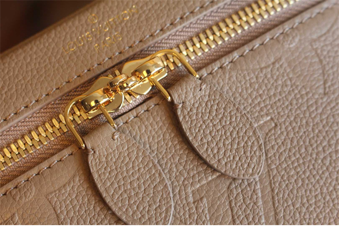 루이비통 베니티 PM 앙프렝뜨 모노그램 M45608