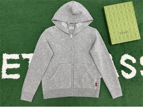 구찌 리버시블 GG 울 후드 집업