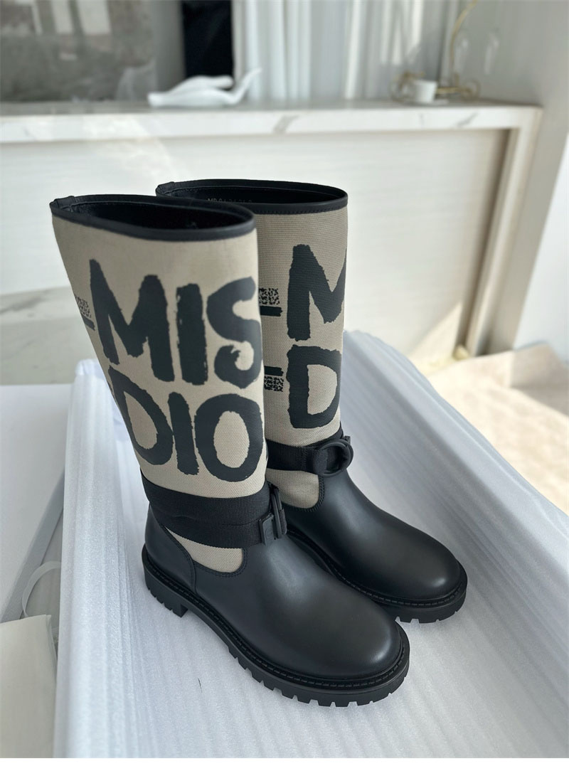 디올 D-Major 앵클 부츠