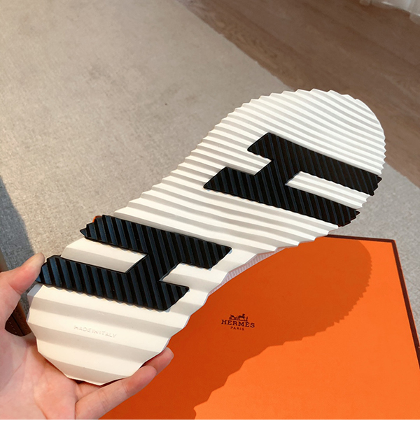 에르메스 바운싱 스니커즈