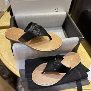 셀린느 트리오페 플립플랍 쪼리 샌들