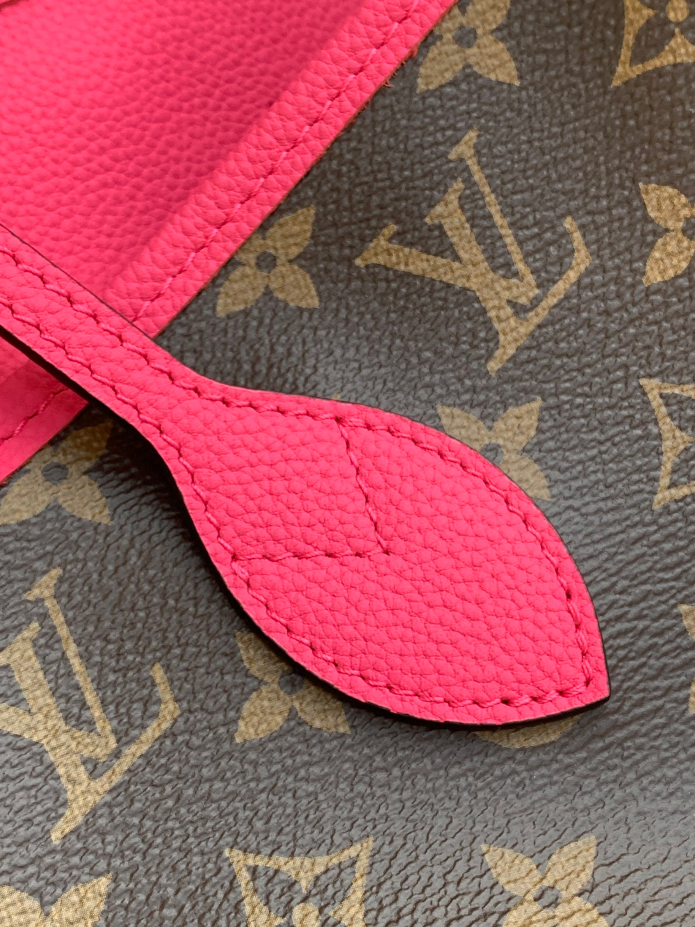 Louis Vuitton Neverfull Inside Out MM