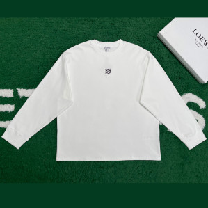 로에베 24SS 아나그램 롱 슬리브 티셔츠 화이트