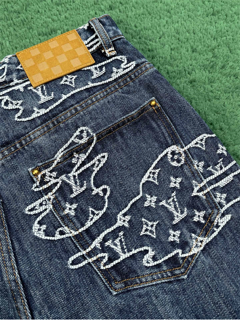 루이비통 모노그램 데님 스케이트 팬츠