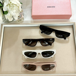 미우미우 글림스 선글라스 SMU07zs