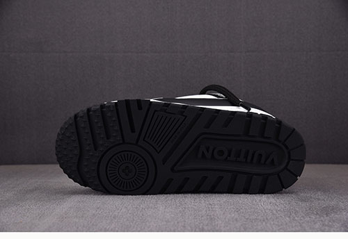 루이비통 트레이너 맥시 DIY 버클 스니커즈