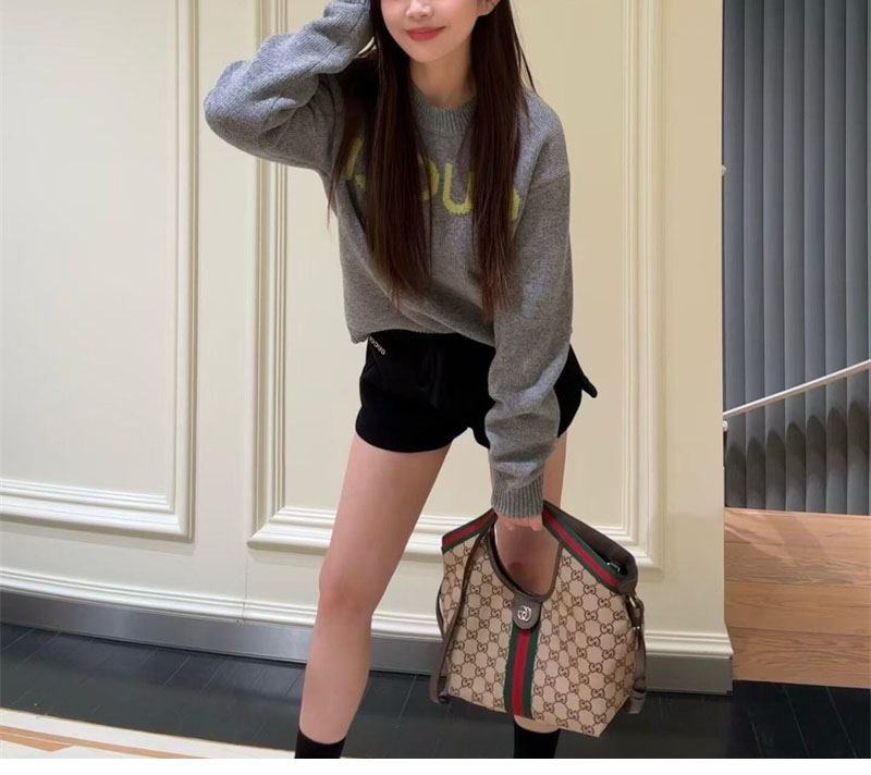 구찌 인타르시아 울 탑 스웨터