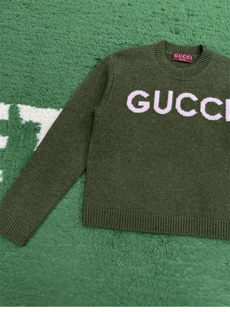 구찌 인타르시아 울 탑 스웨터