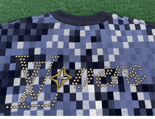 루이비통 러버 카모 다미에 니트 스웨터 2컬러