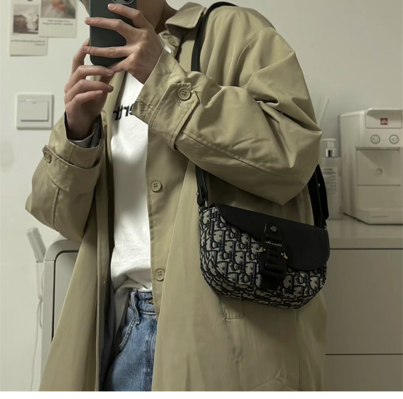 디올 새들 미니 플랩 메신저백 오블리크 자카드